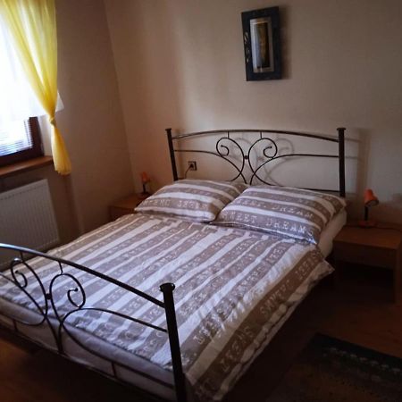 Apartman Rozsika Veľký Meder エクステリア 写真